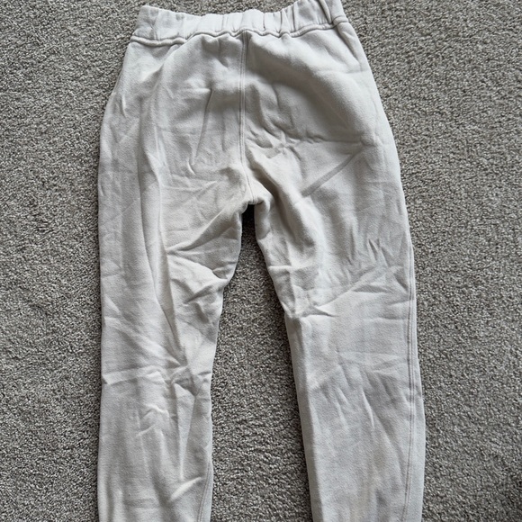 Abercrombie & Fitch Soft Cream Joggers - Picture 3 of 4